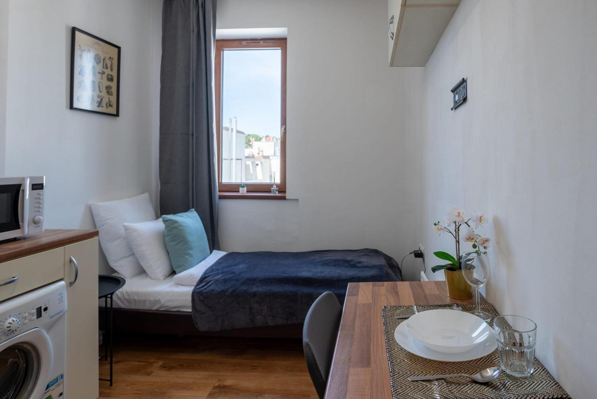 Appartement - Bright - Calm For Solo Travellers *